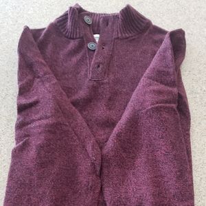 XXL men's burgundy 3 button sweater